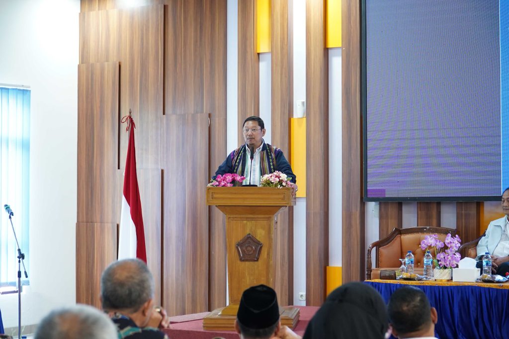 Jurusan Administrasi Publik FISIP UNIB dan DPD IAPA Bengkulu Sukses Gelar Kuliah Umum serta Pelantikan Pengurus