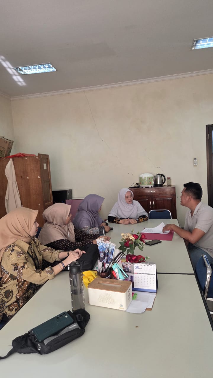 Kunjungan Audiensi BKKBN Bengkulu ke Lab AP FISIP Unib: Bahas Peluang Magang Hingga Kolaborasi Riset Kunjungan Audiensi BKKBN Bengkulu ke Lab AP FISIP Unib: Bahas Peluang Magang Hingga Kolaborasi Riset