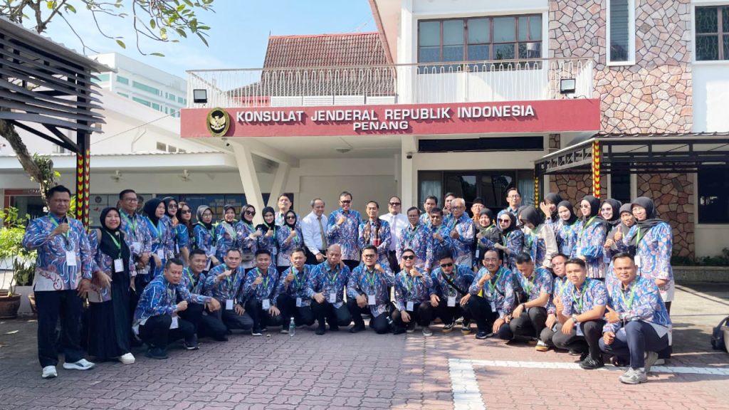 Magister Administrasi Publik FISIP UNIB Sukses Gelar Kuliah Kerja ke KJRI Penang dan Universiti Sains Malaysia