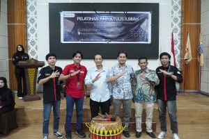 HIMA Administrasi Publik FISIP UNIB Dorong Anggota Kembangkan Potensi Lewat Pelatihan Karya Tulis Ilmiah