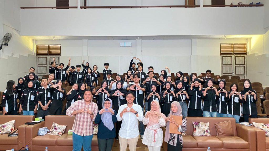 Himpunan Mahasiswa Kesejahteraan Sosial FISIP UNIB Sukses Gelar Sharing Session Bahas Identitas dan Peran Pekerjaan Sosial Modern