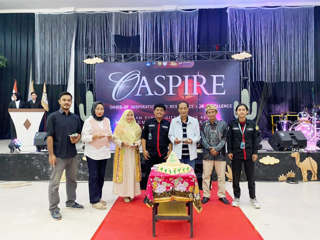 Dekan FISIP UNIB Resmi Tutup Dies Natalis ke-25 HIMA Administrasi Publik, Dorong Penguatan Prestasi dan Kreativitas
