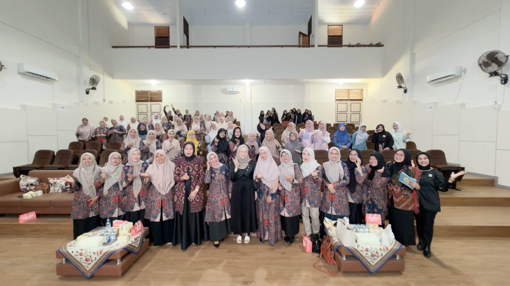 DWP FISIP Jadi Tuan Rumah Pertemuan Bulanan DWP Universitas Bengkulu, Hadirkan Owner Dianca Goods Berbagi Tips Kesehatan Kulit