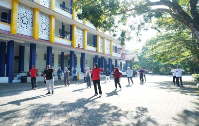 Dukung GERMAS, FISIP UNIB Perkuat Budaya Hidup Sehat Melalui Senam Bersama dan Voli