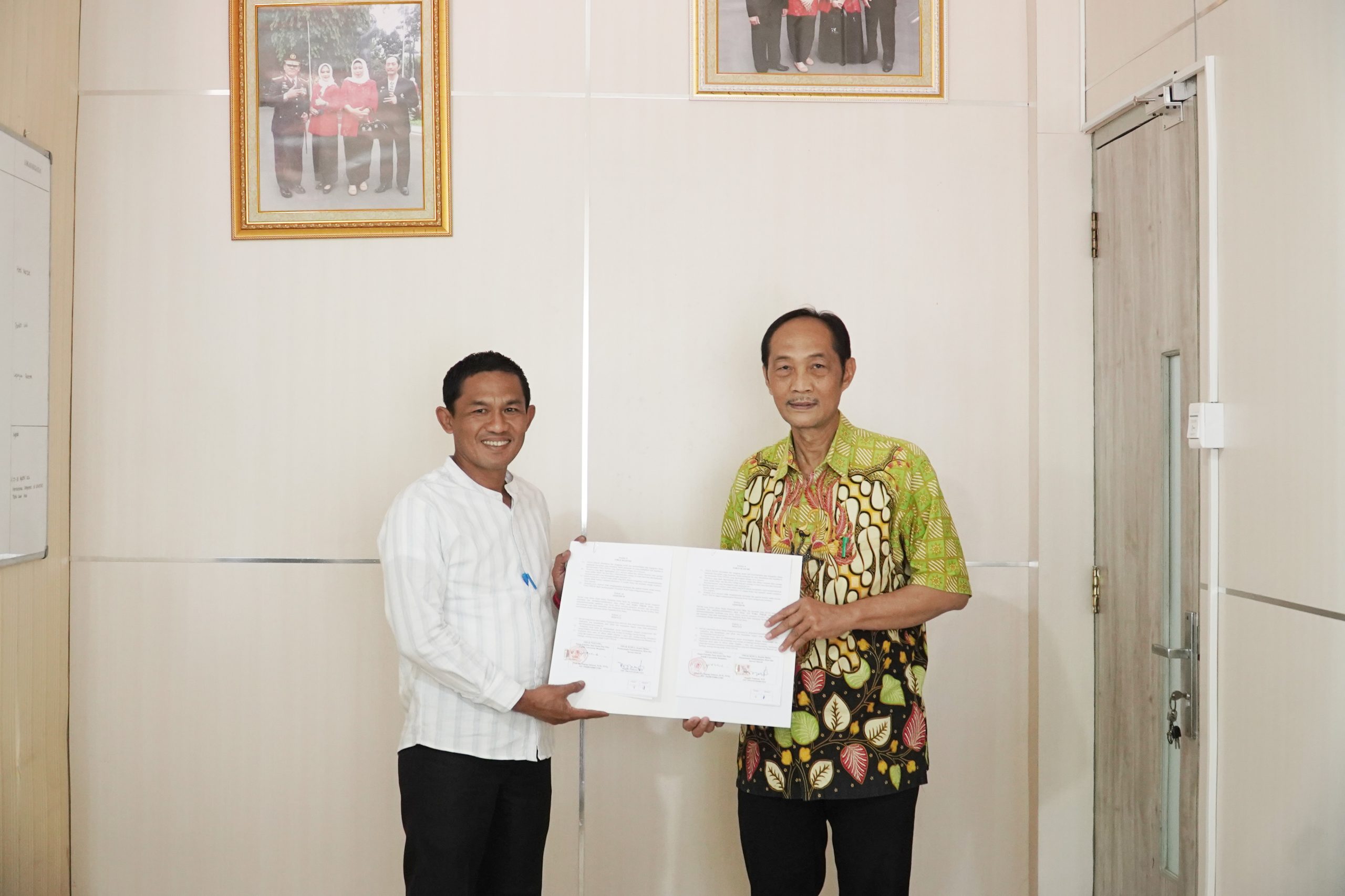 Perkuat Sinergi Perguruan Tinggi dan Pemerintah Daerah, FISIP UNIB Tandatangani PKS dengan BAPERINDA Mukomuko