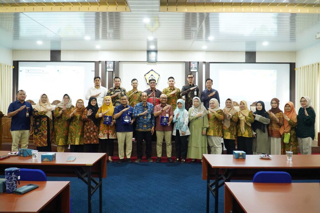Perkuat Sinergi Antarlembaga, FISIP UNIB Tandatangani PKS Strategis Bersama Tiga Mitra